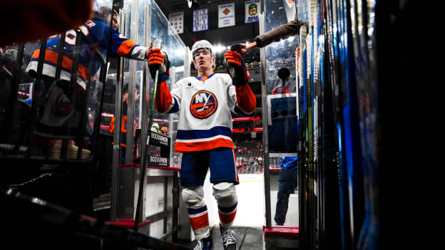 20251110_NJD_NYI_WARMUPS-19