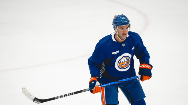 PHOTOS: Islanders Morning Skate Jan. 23