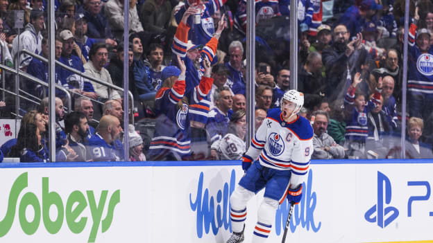 Edmonton Oilers v Toronto Maple Leafs
