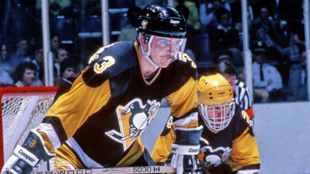 Penguins Bring Back 90s Look for New Third Uniform – SportsLogos.Net News