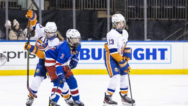 Jr. Rangers Girls vs Jr. Islanders @ MSG