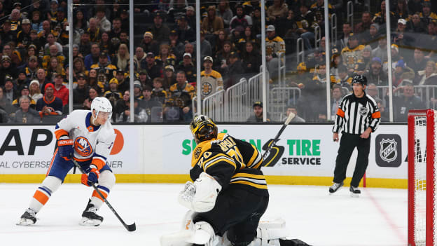 UBS Postgame Photos: Islanders 5, Bruins 4 OT