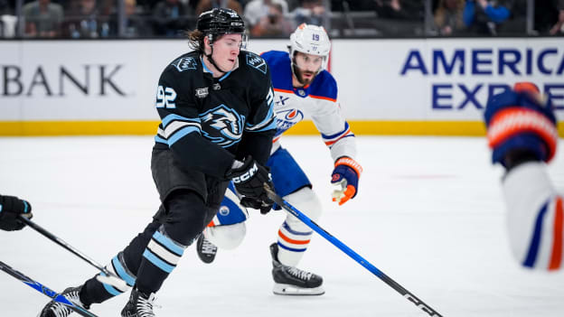 Edmonton Oilers v Utah Mammoth