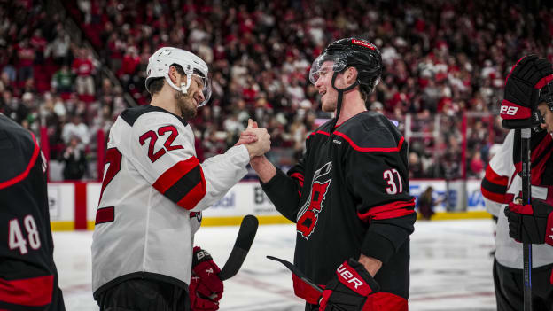35_250429_CARvsNJD_RD1_GM5_JL208956