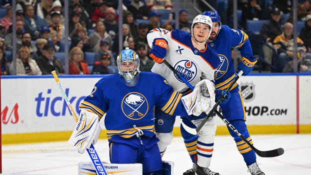 Edmonton Oilers v Buffalo Sabres