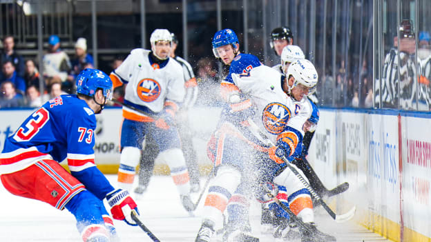 N.Y. Islanders v New York Rangers