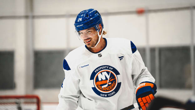 20250921_NYI_MorningSkate-10