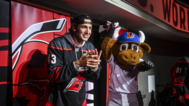 250429_CARvsNJD_RD1_GM5_SL2_2438