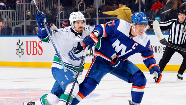 UBS Postgame Photos: Canucks 5, Islanders 2
