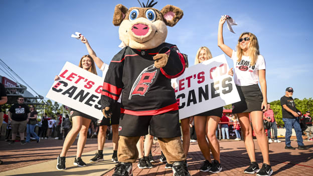 5_250429_CARvsNJD_RD1_GM5_SL1_0467