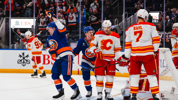 202603014_CGY_NYI_FINAL_GOAL_PALAT_p1-1