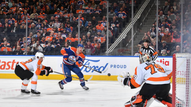 GALLERY: Oilers vs. Flyers