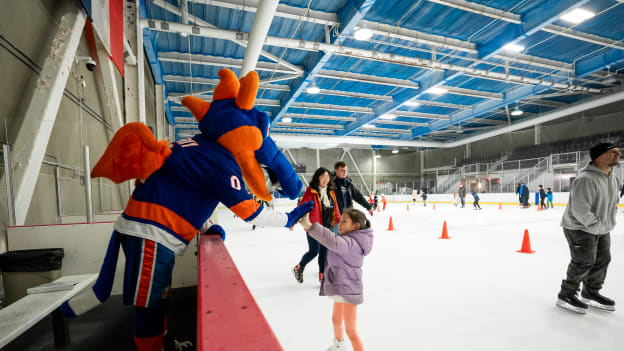 20260221_CommunitySkate-35
