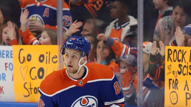 GALLERY: Oilers vs. Jets