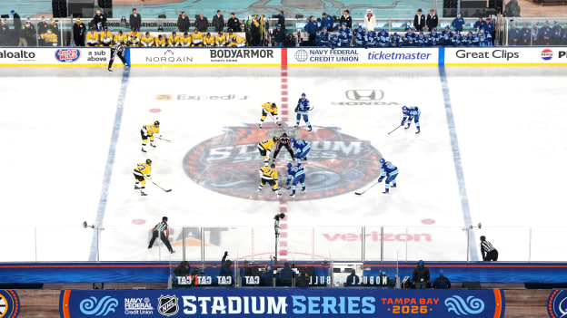 39753009_2026_NHL_Stadium_Series_-_Boston_Bruins_v_Tampa_Bay_Lightning_Marty_Summa_(Greenfly)_20260202_010050