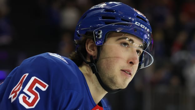 Chicago Blackhawks v New York Rangers