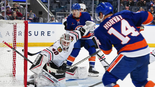 UBS Postgame Photos: Islanders 5, Blackhawks 4