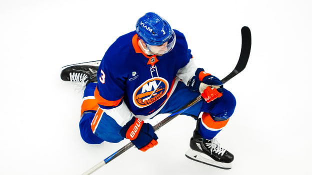 20251016_ NYI_EDM_WARMUP-05