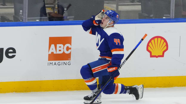 UBS Postgame Photos: Islanders 3, Kings 2 OT