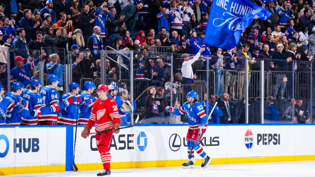 Detroit Red Wings v New York Rangers