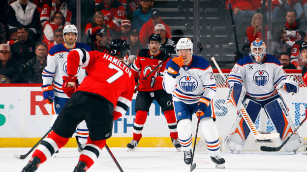 Edmonton Oilers v New Jersey Devils