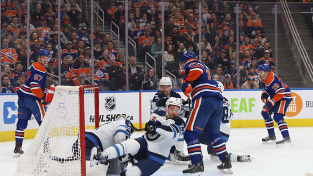 GALLERY: Oilers vs. Jets