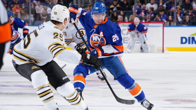 UBS Postgame Photos: Bruins 5, Islanders 4 OT