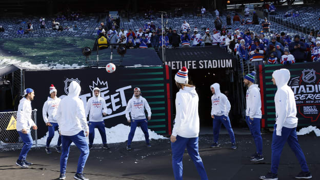 2024 Navy Federal Credit Union Stadium Series - Warm Ups