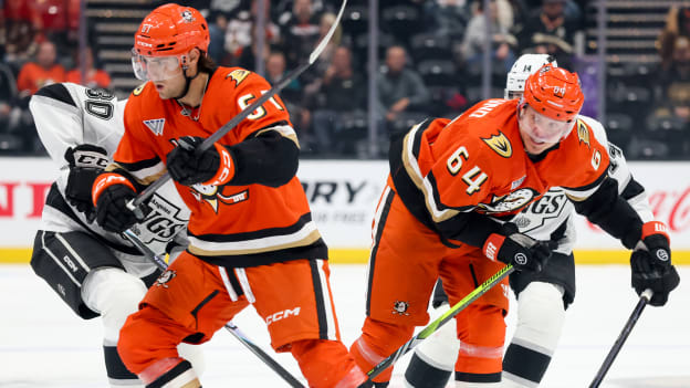 20250924_Kings_Ducks_Robinson_0369