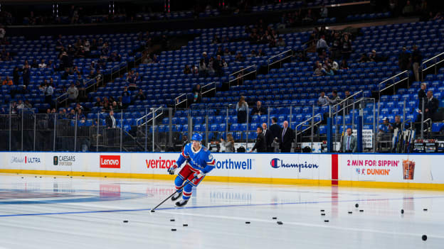 Pittsburgh Penguins v New York Rangers