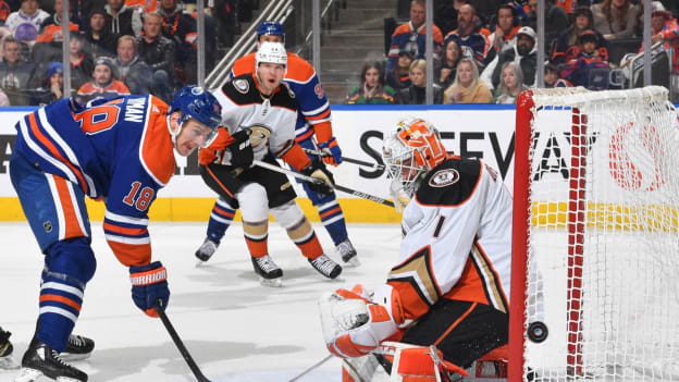 GALLERY: Oilers vs. Ducks