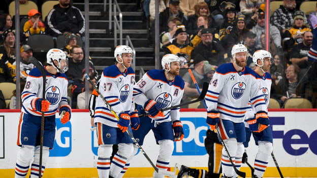 Edmonton Oilers v Pittsburgh Penguins