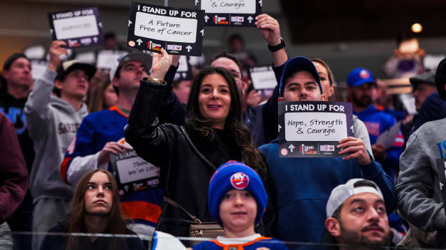 20251122_HFC_NYI_STL_PLACARD-2