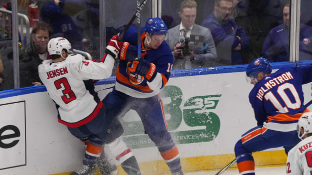 UBS Postgame Photos: Islanders 5, Capitals 1