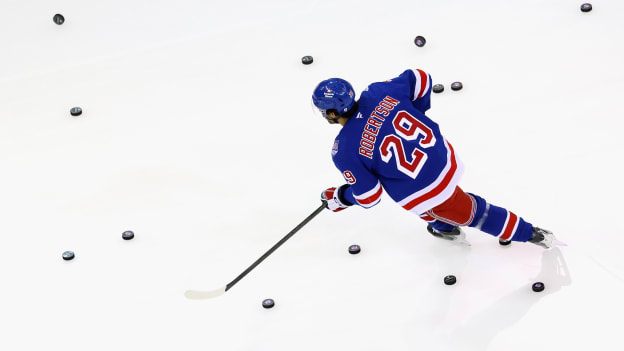 Ottawa Senators v New York Rangers