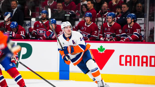 20251110_NJD_NYI_OTWINNER_BARZAL-7