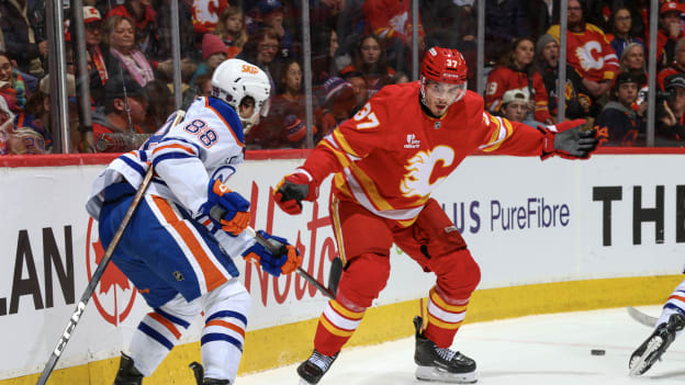 Edmonton Oilers v Calgary Flames