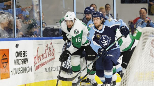 Calder Cup Playoffs Game Two: Stars vs. Ads