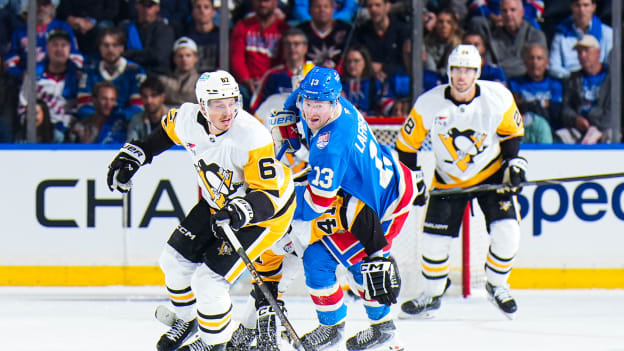 Pittsburgh Penguins v New York Rangers