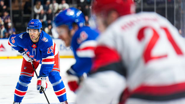 Carolina Hurricanes v New York Rangers