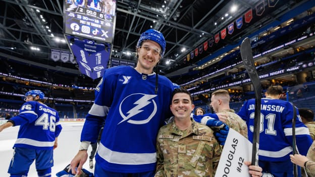 251116TBLvVAN_MilitaryAppreciation804cbl