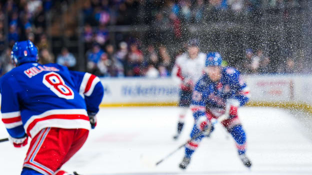 Washington Capitals v New York Rangers
