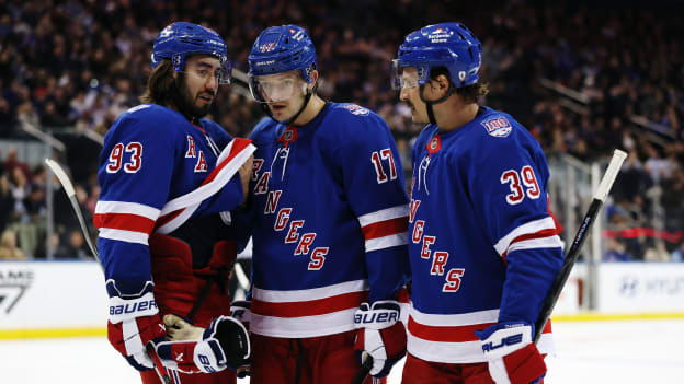 Carolina Hurricanes v New York Rangers