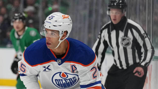 Edmonton Oilers v Dallas Stars