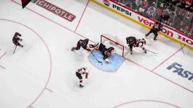 24_250422_CARvsNJD_RD1_GM2_JL404280