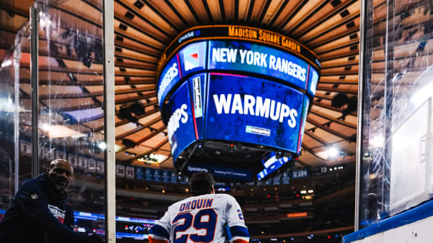 20260129_NYI_NYR_WARMUPS-21