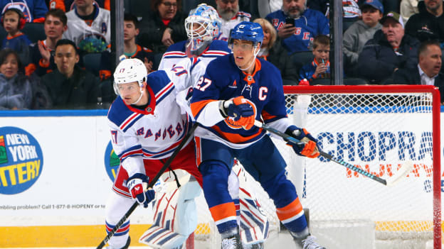 New York Rangers v New York Islanders