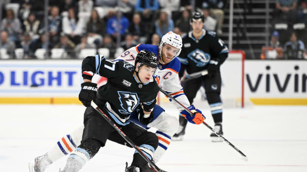 Edmonton Oilers v Utah Mammoth