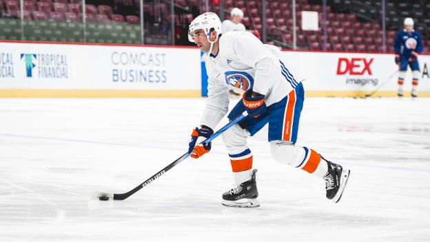 PHOTOS: Islanders Morning Skate Dec. 2