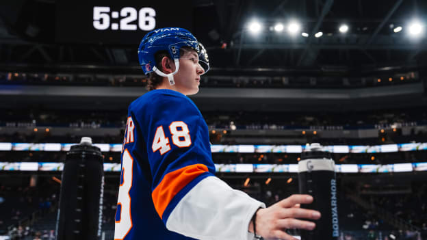 202603014_CGY_NYI_FINAL_WARMUPS-11